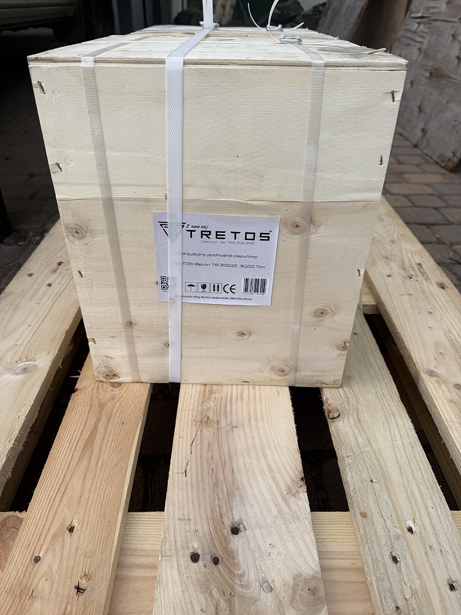 Hydrauliczny podnośnik pazurowy TRETOS Recon 30 T (TR-30015) Podnosnik_pazurowy_hydrauliczny_Wytrzymaly_24H__Tretos.pl_wysylka_napalecie